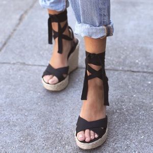 Lulus Black Espadrille Wedges Sz 7